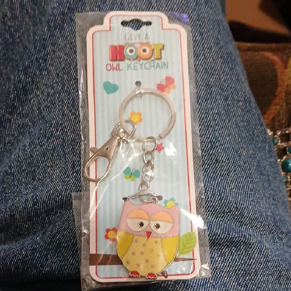 Owl Keychain - Multicolor